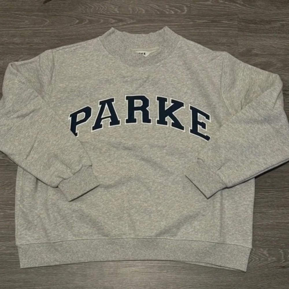 Parker Gray Crewneck Men's Sweater🍪🍪